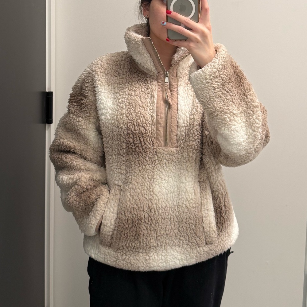 Cozy Beige Abercrombie Fleece Jacket S